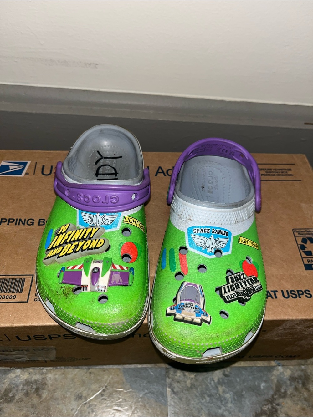 Kid buzz lightyear croc